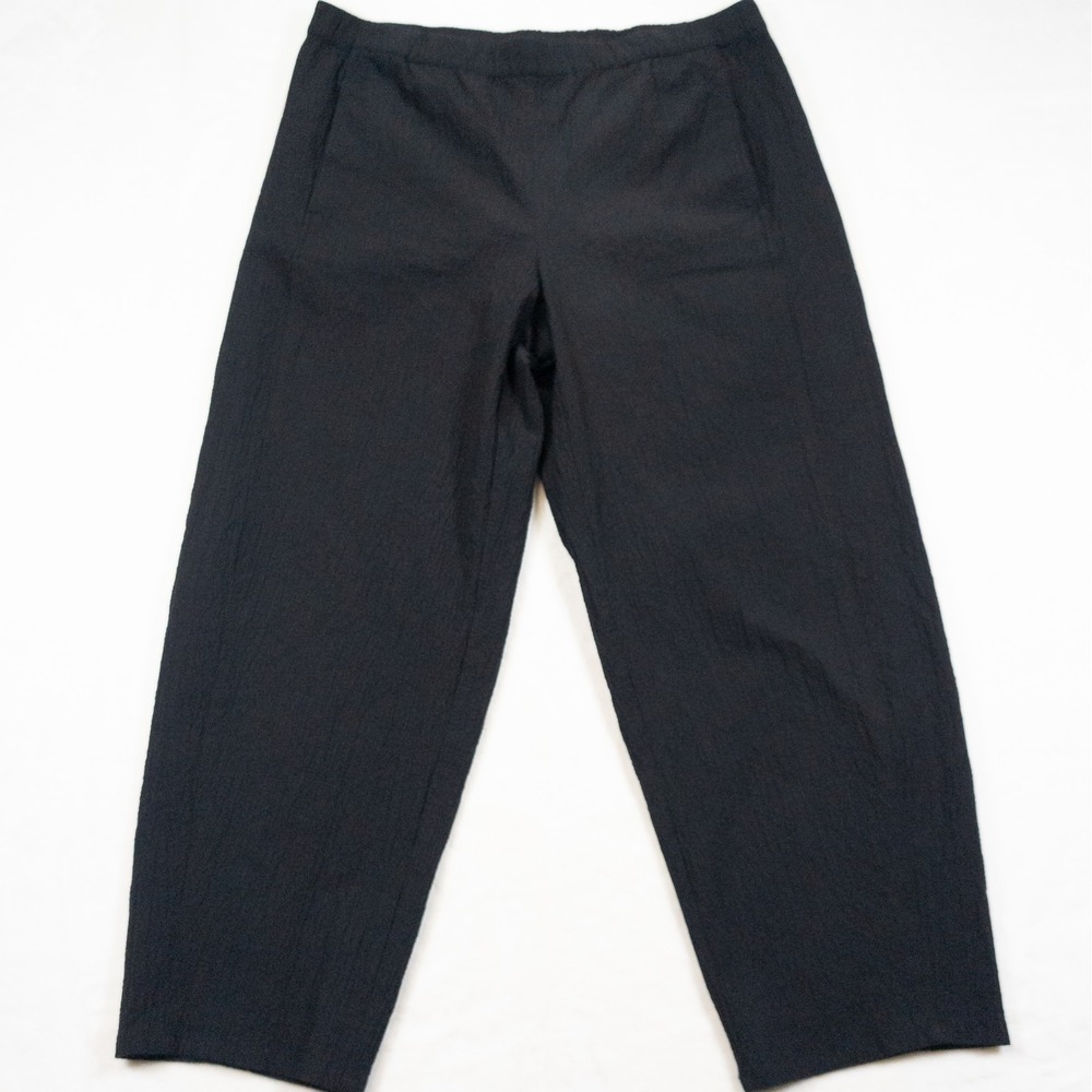 EILEEN FISHER Seersucker Pants Womens L Black Cropped Relaxed Barrel Fit Trouser
